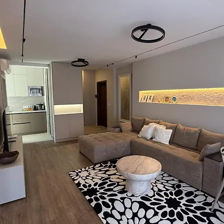 Tsar Asen Sky Luxury סופיה