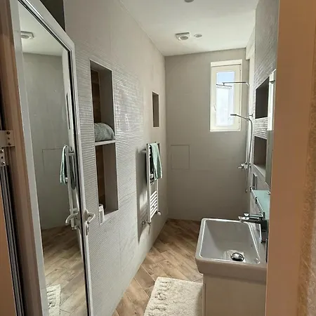 Tsar Asen Sky Luxury דירה